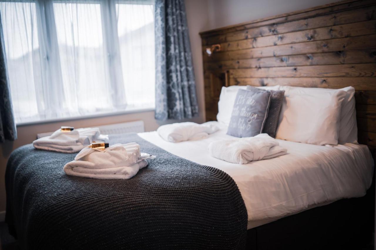 Warrenwood Country Park Hotel Polegate Eksteriør billede