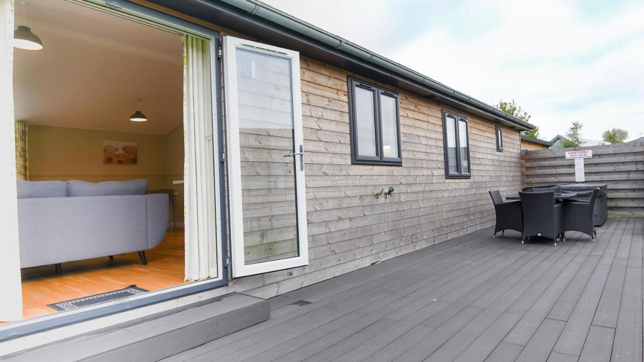 Warrenwood Country Park Hotel Polegate Eksteriør billede